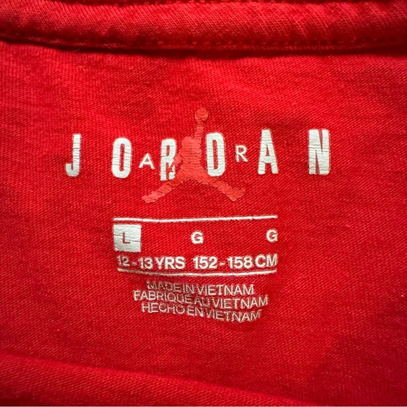 Red Jordan Tee - Picture 3 of 4